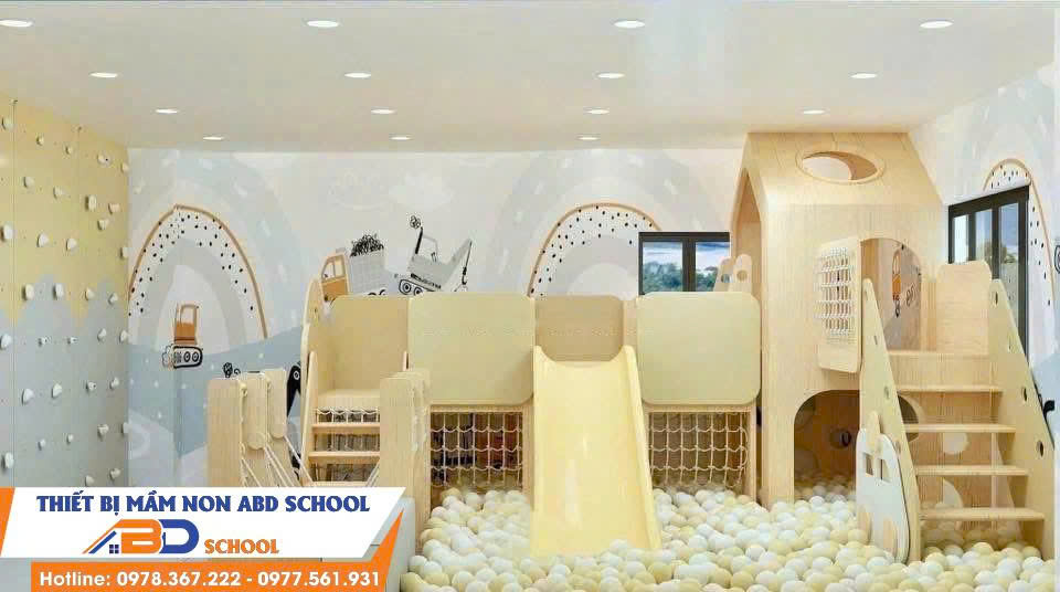 Cầu Trượt Rừng Xanh