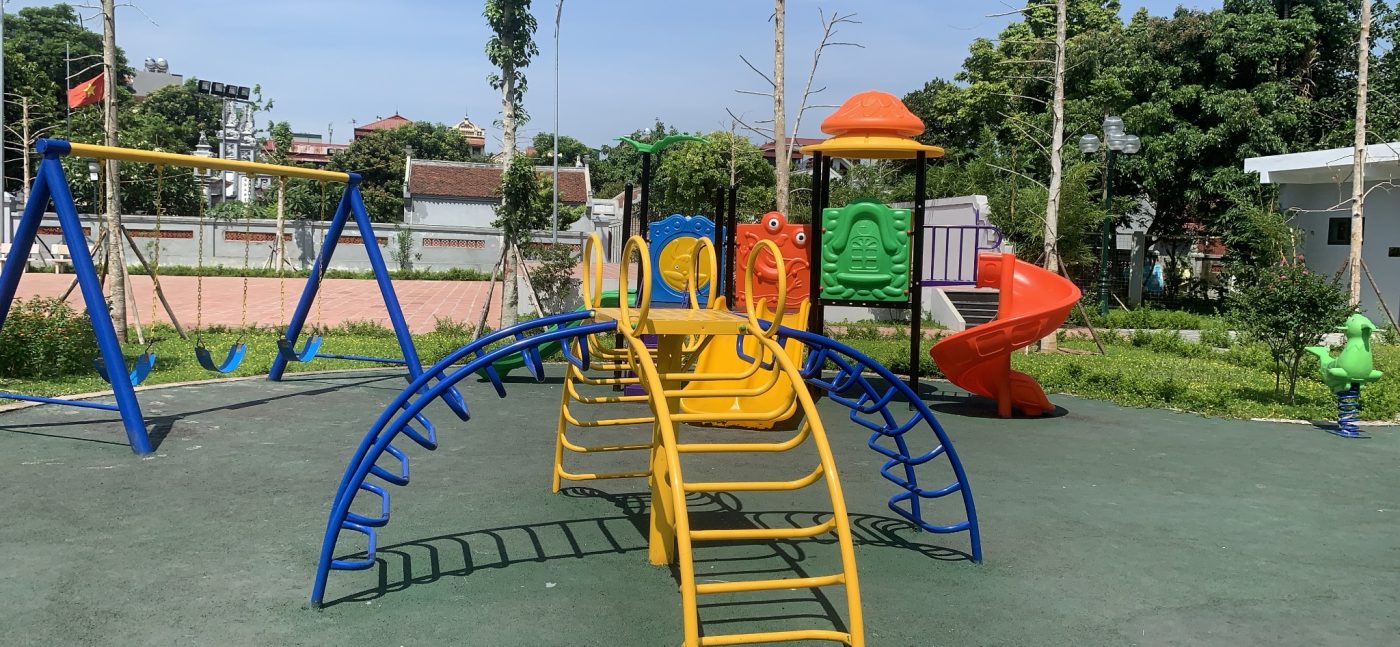 đồ chơi ngoài trời mầm non